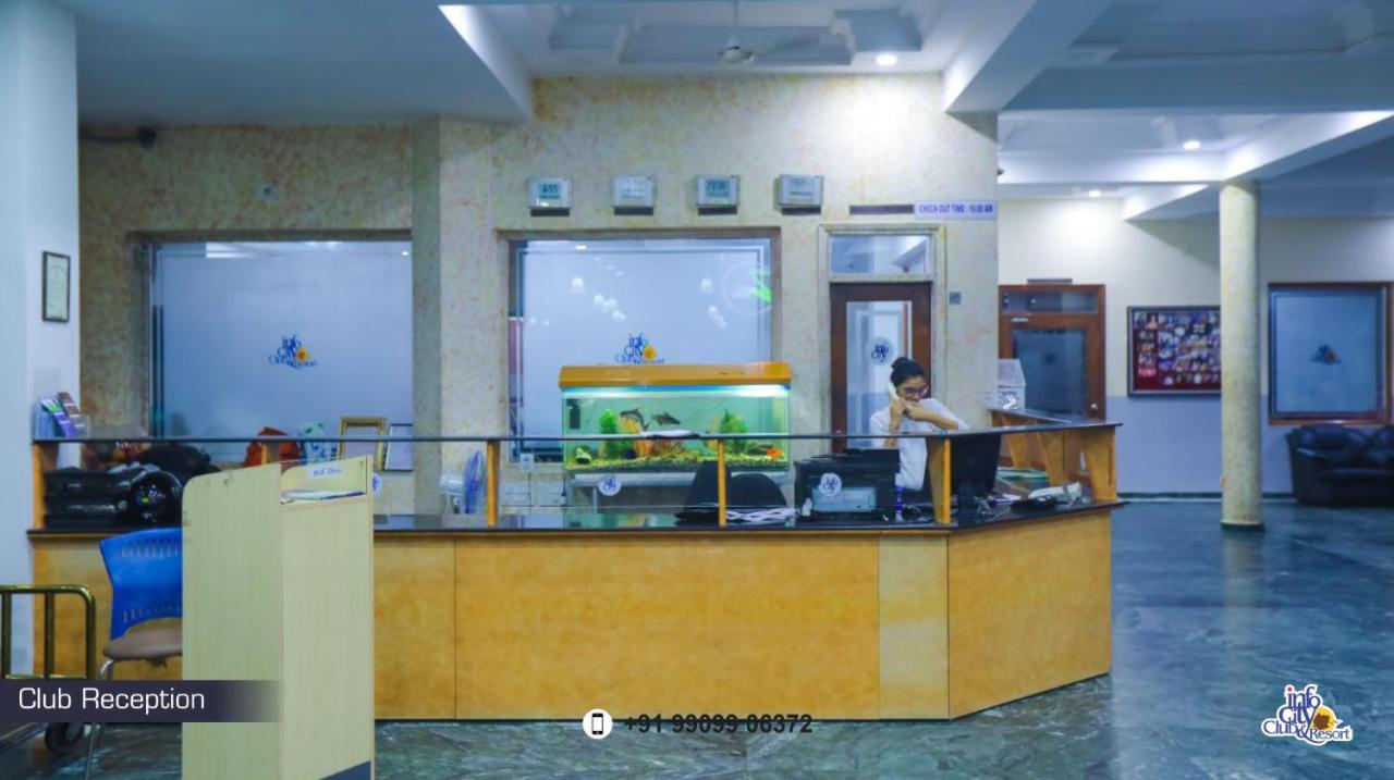 Infocity Club And Resort กันตินาการ์ ภายนอก รูปภาพ